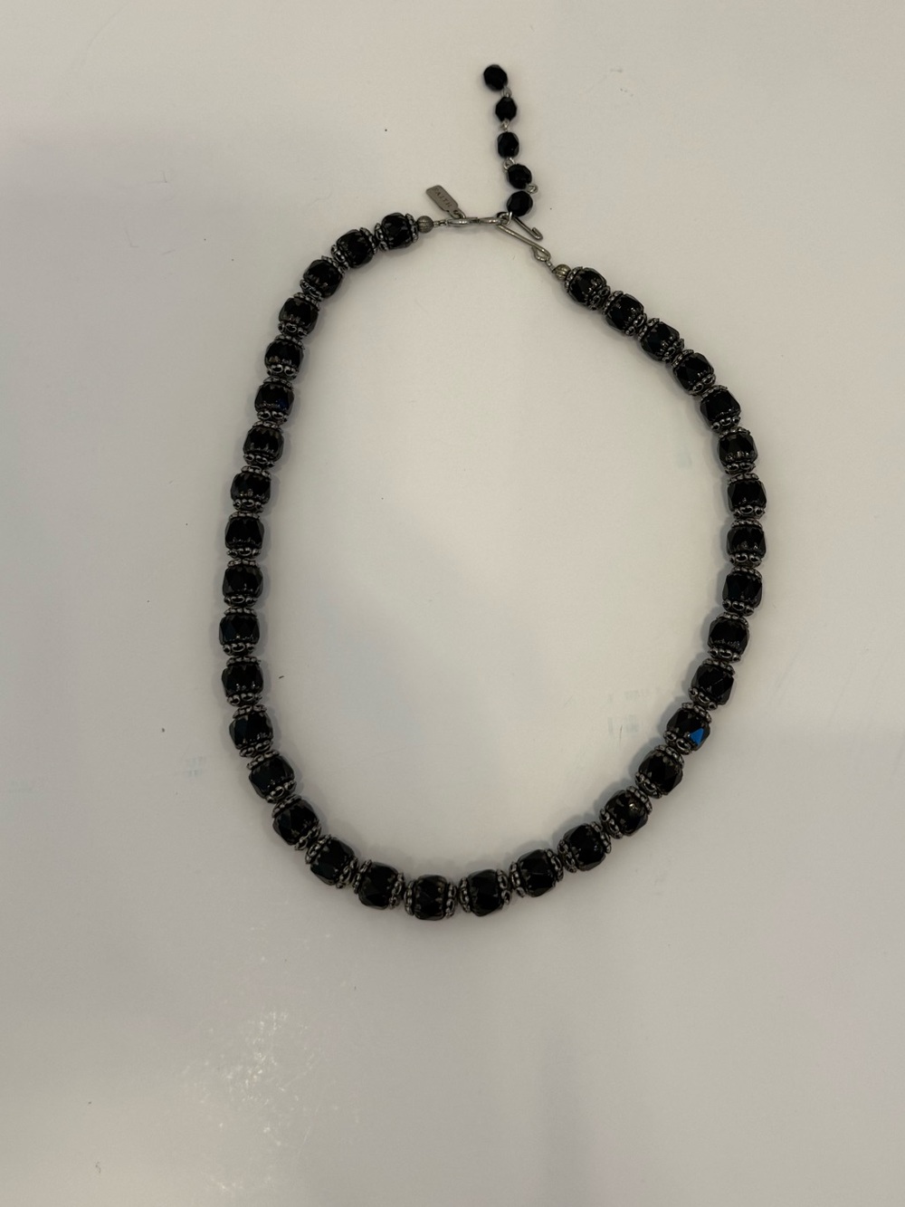 Y2K FAITH Brand Black Beaded Necklace with Silver Accents Vintage Classic